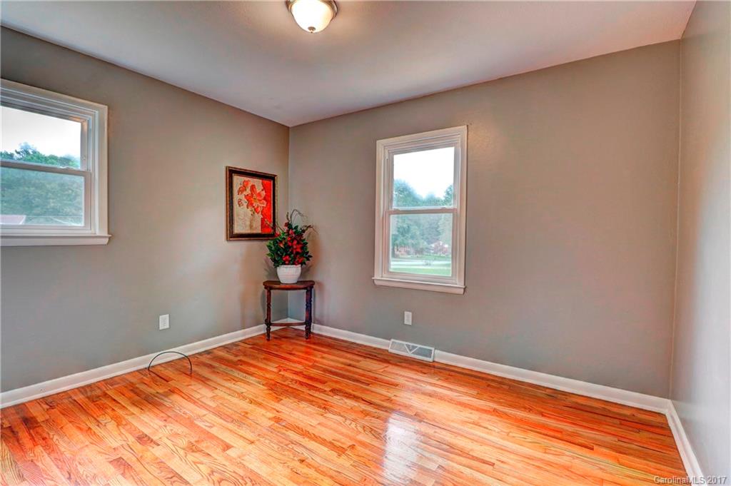 136 Lakeview Road Cherryville, NC 28021 - Photo 14 of 22 Gallery Image 14