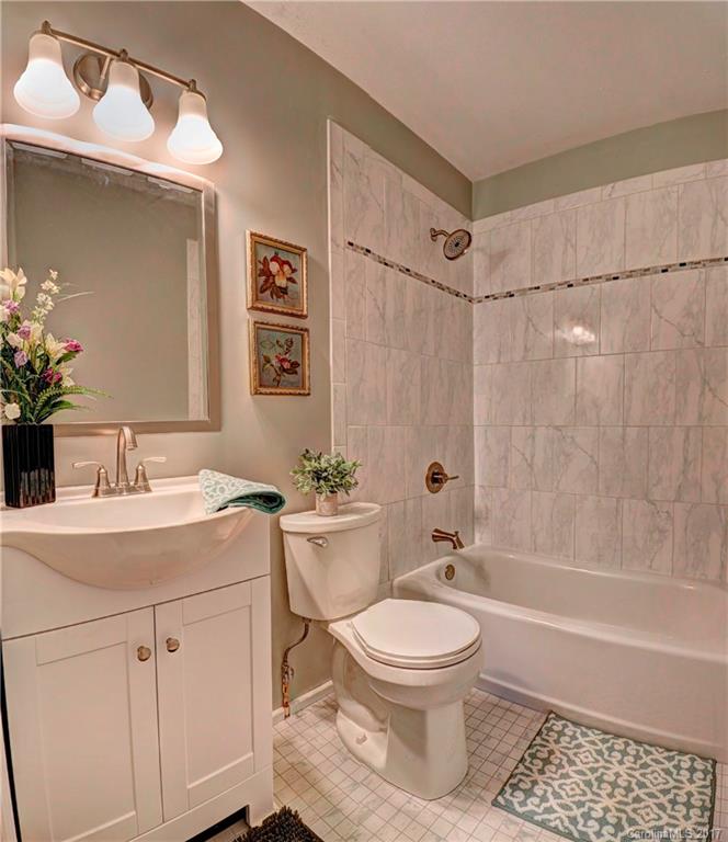 136 Lakeview Road Cherryville, NC 28021 - Photo 16 of 22 Gallery Image 16