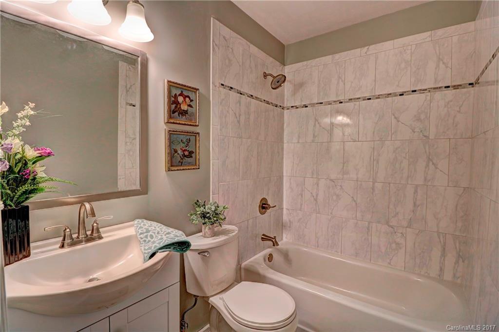 136 Lakeview Road Cherryville, NC 28021 - Photo 17 of 22 Gallery Image 17