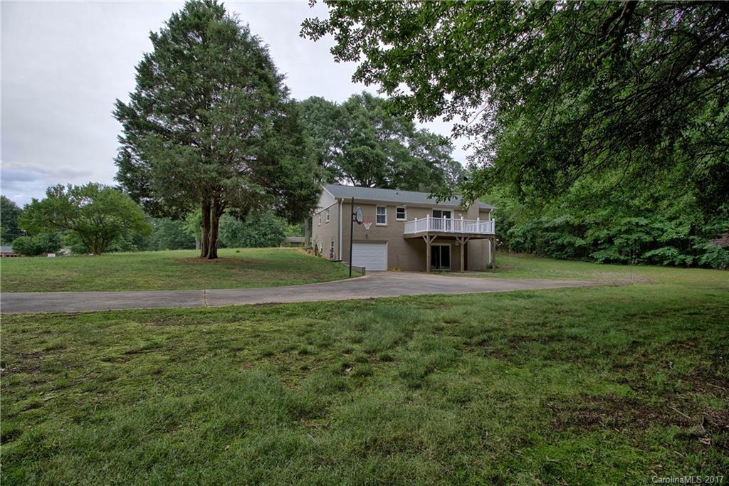 136 Lakeview Road Cherryville, NC 28021 - Photo 4 of 22 Gallery Image 4