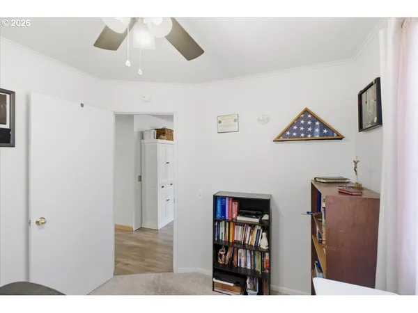 a picture of a living room