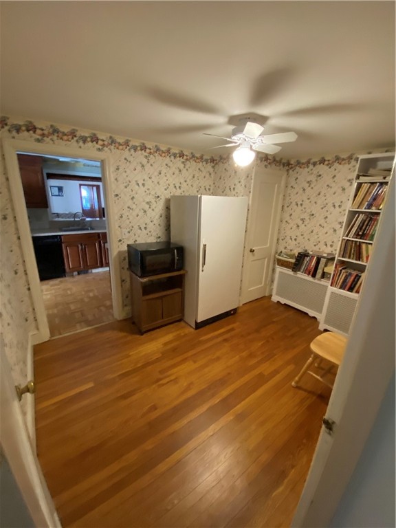 29 Colonial Road Bristol, RI 02809 - Photo 14 of 31
