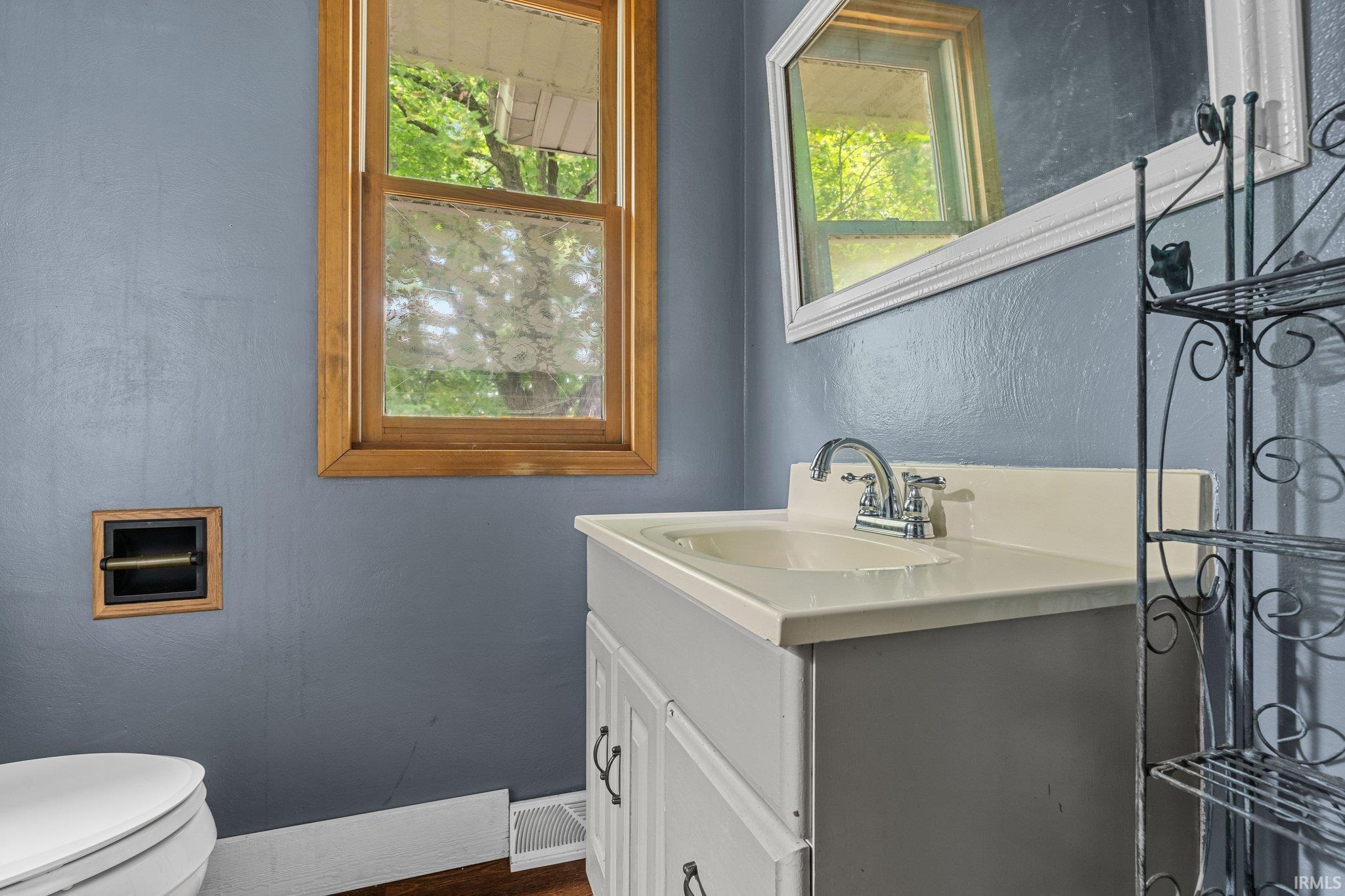 55993 Quince Road South Bend, IN 46619 - Photo 17 of 36 Gallery Image 17