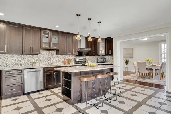 $998,000 | 120 Massachusetts Avenue, Unit 120, Lexington, MA 02420