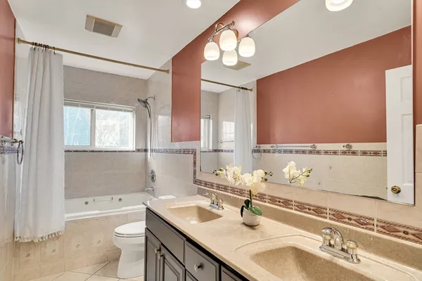 $998,000 | 120 Massachusetts Avenue, Unit 120, Lexington, MA 02420