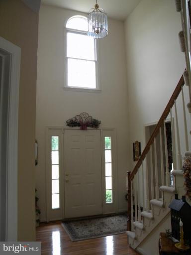 440 North Springdale Road Westminster, MD 21158 - Photo 11 of 30 Entrance / Foyer