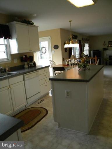 440 North Springdale Road Westminster, MD 21158 - Photo 16 of 30 Kitchen #2