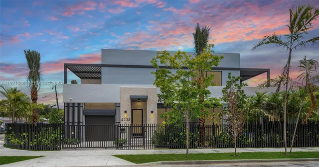 $3,295,000 | 4235 Northwest 1st Avenue, Miami, FL 33127