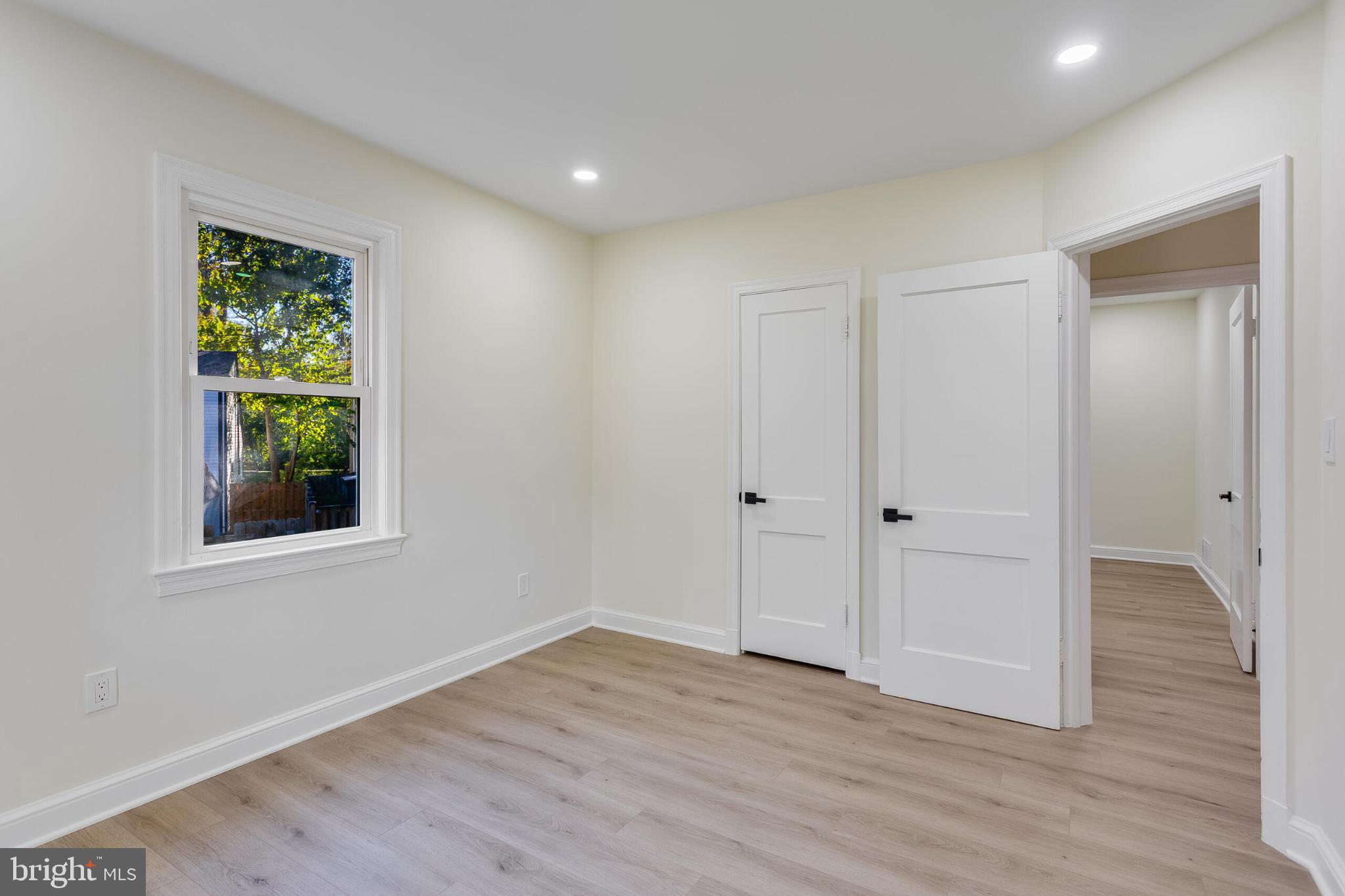 304 Franklin Place Silver Spring, MD 20901 - Photo 15 of 27 Bright and airy room with modern finishes.