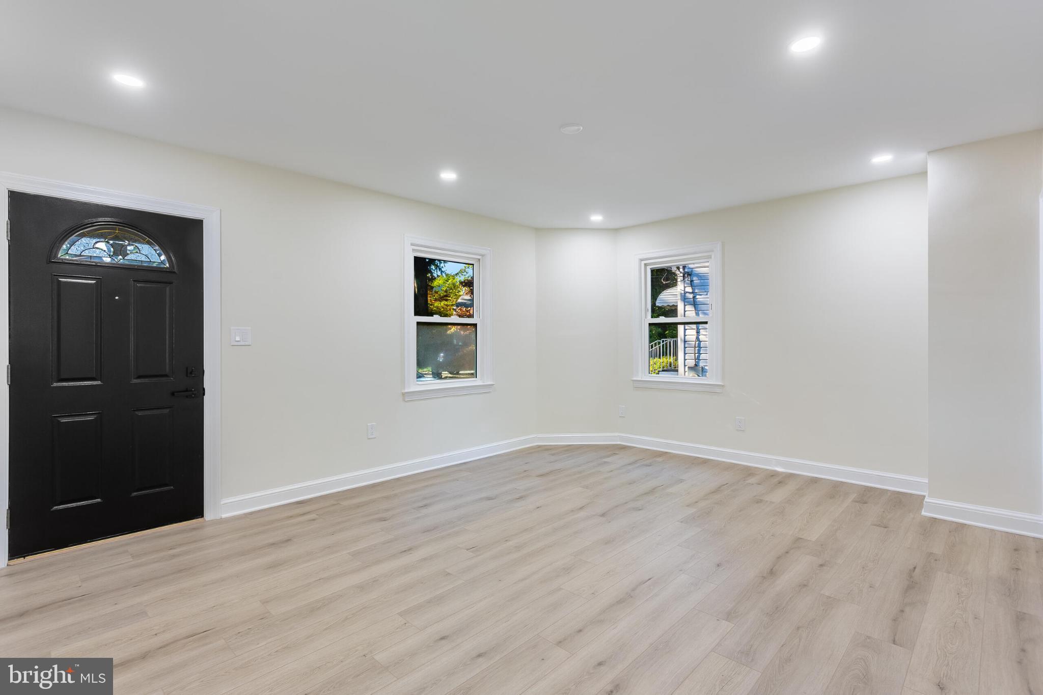 304 Franklin Place Silver Spring, MD 20901 - Photo 8 of 27 Bright and airy space with modern charm.