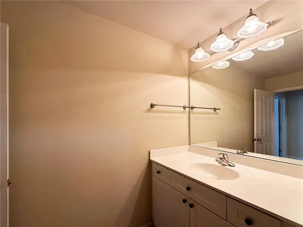 $2,900 | 5132 Meridian Lane, Alpharetta, GA 30022