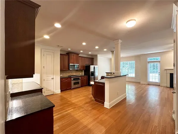 $2,900 | 5132 Meridian Lane, Alpharetta, GA 30022