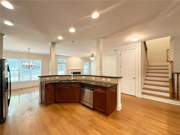 $2,900 | 5132 Meridian Lane, Alpharetta, GA 30022