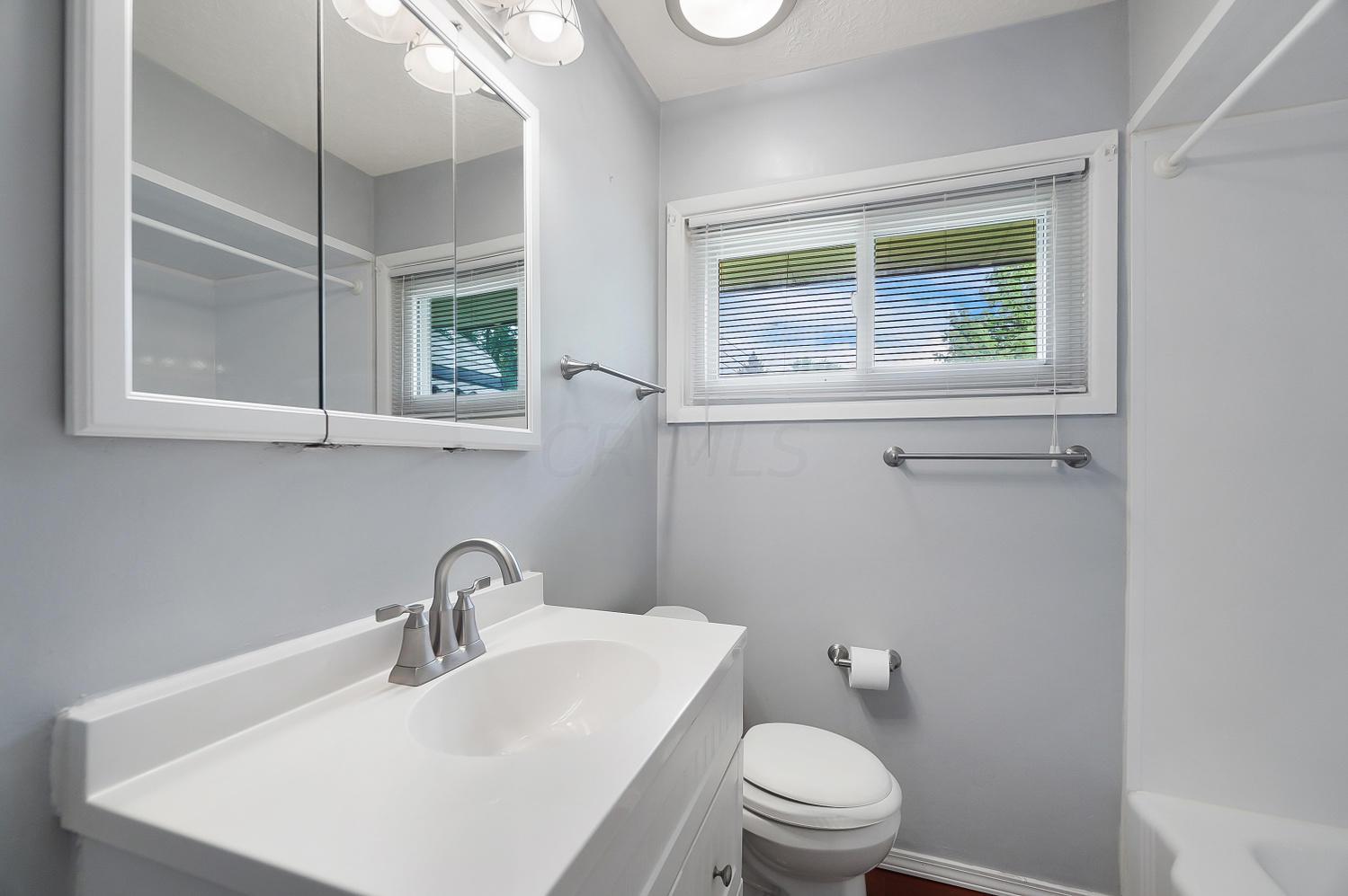 4525 Rodney Road Columbus, OH 43227 - Photo 22 of 41 Gallery Image 22