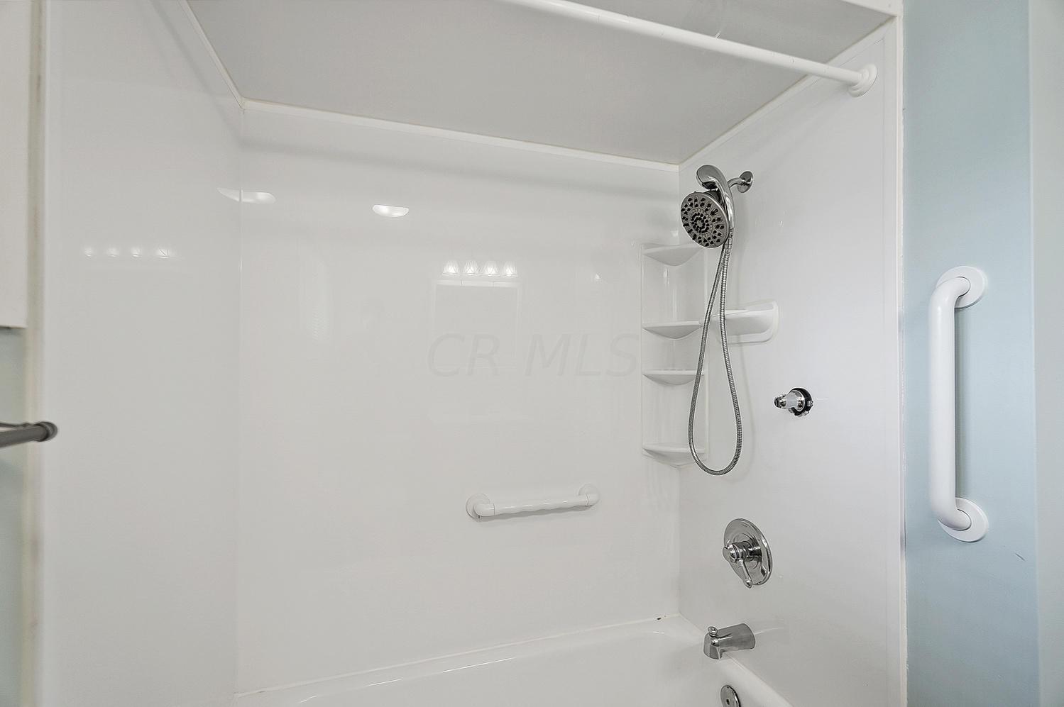 4525 Rodney Road Columbus, OH 43227 - Photo 23 of 41 Gallery Image 23