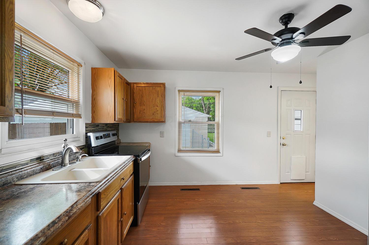 4525 Rodney Road Columbus, OH 43227 - Photo 9 of 41 Gallery Image 9