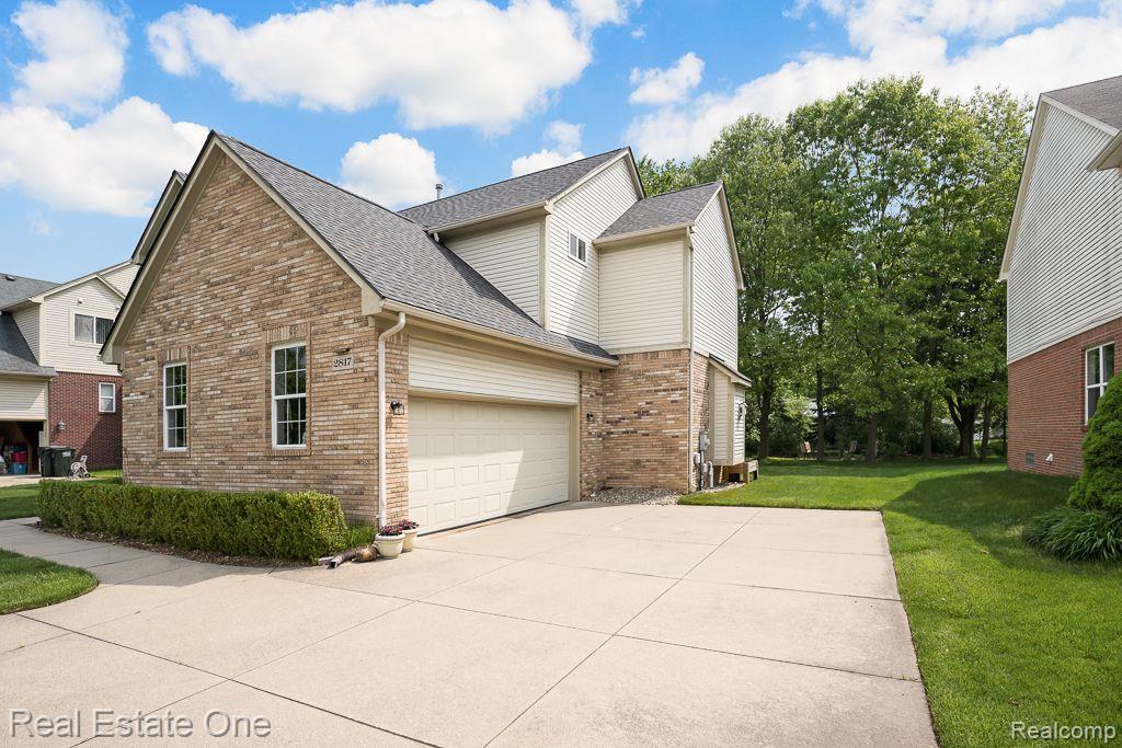 2817 Long Meadow Lane Rochester Hills, MI 48307 - Photo 3 of 57