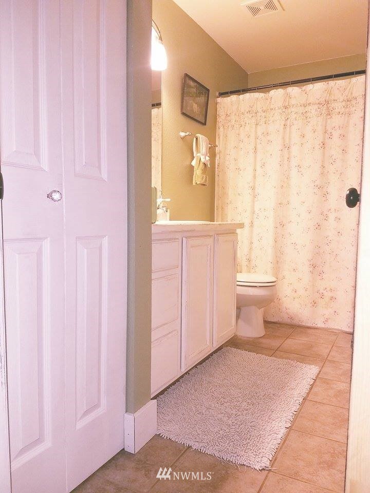 4412 182nd Lane Southwest Rochester, WA 98579 - Photo 15 of 20