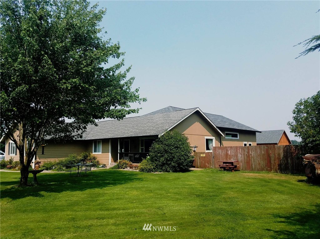 4412 182nd Lane Southwest Rochester, WA 98579 - Photo 3 of 20