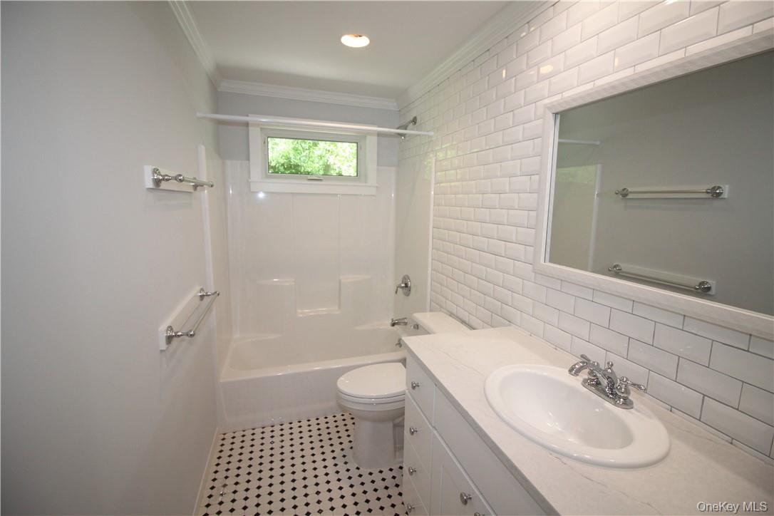 691 Long Pond Road Mahopac, NY 10541 - Photo 15 of 32