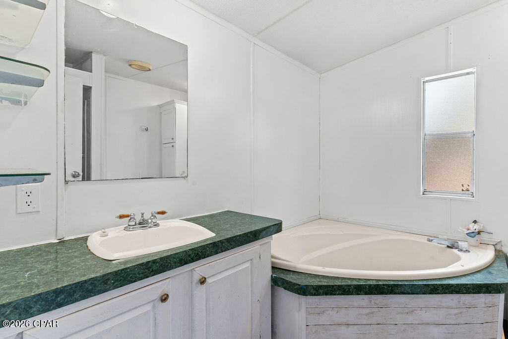 2635 Springhill Road Bonifay, FL 32425 - Photo 15 of 35