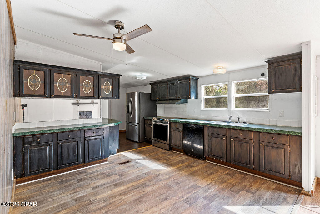 2635 Springhill Road Bonifay, FL 32425 - Photo 5 of 35