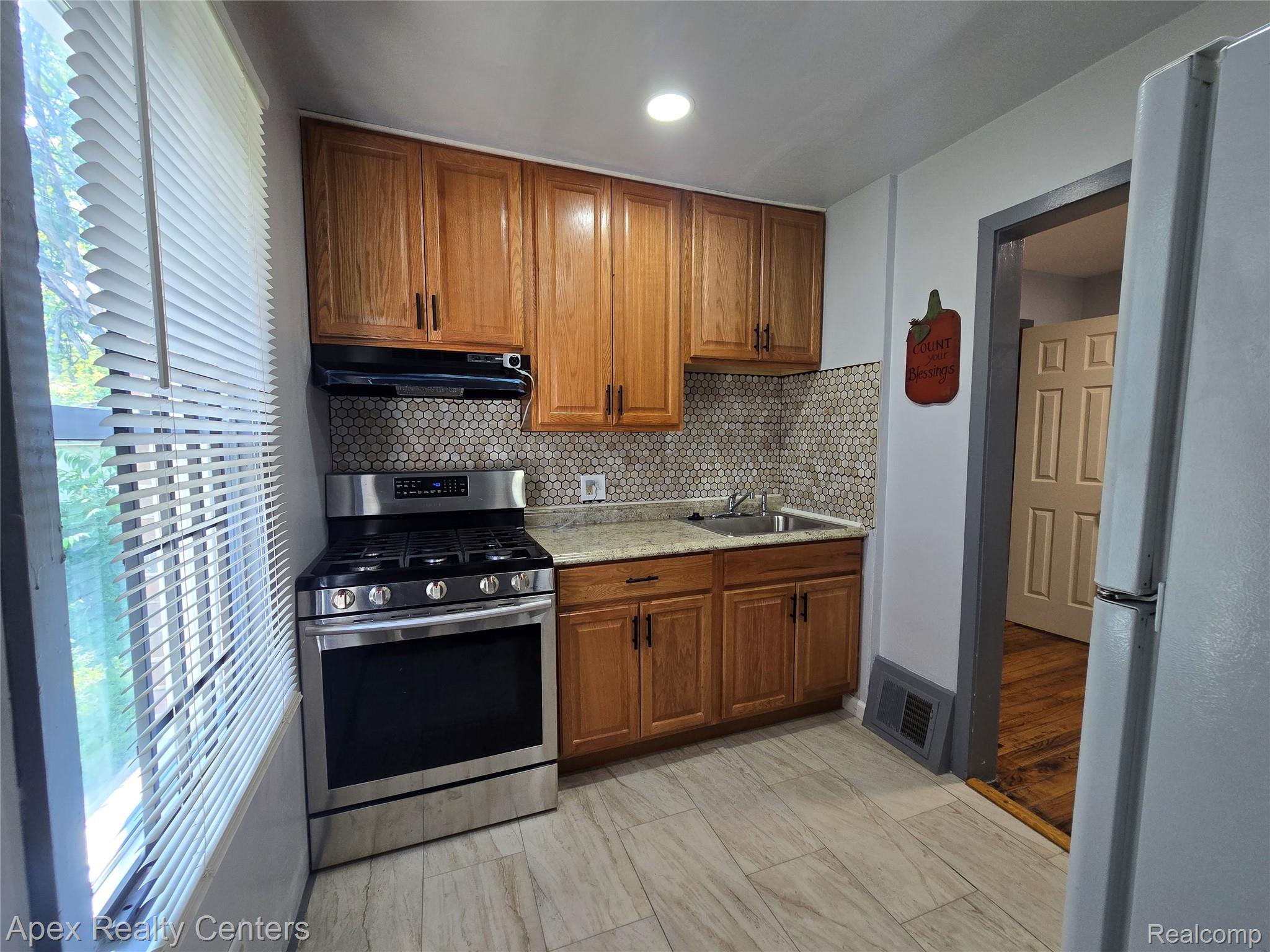 7671-7675 Evergreen Road Detroit, MI 48228 - Photo 21 of 84 7671 Evergreen
