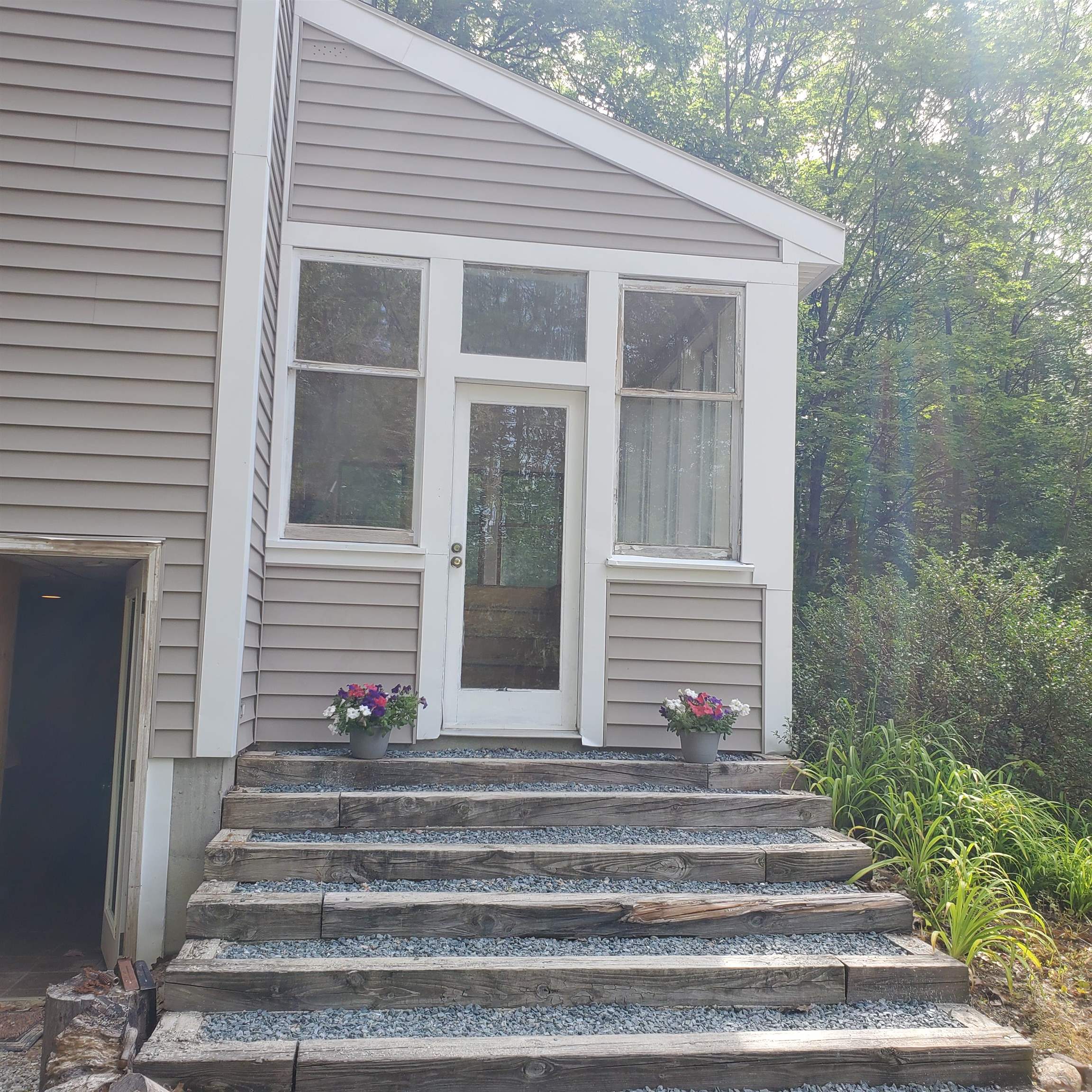 13 Gove Road Weare, NH 03281 - Photo 3 of 19