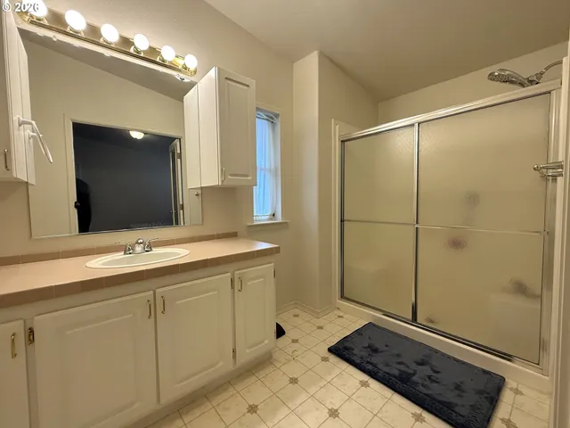 $99,000 | 213 West River Ridge Avenue, Roseburg, OR 97471