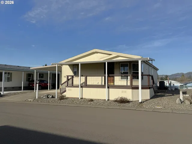 $99,000 | 213 West River Ridge Avenue, Roseburg, OR 97471
