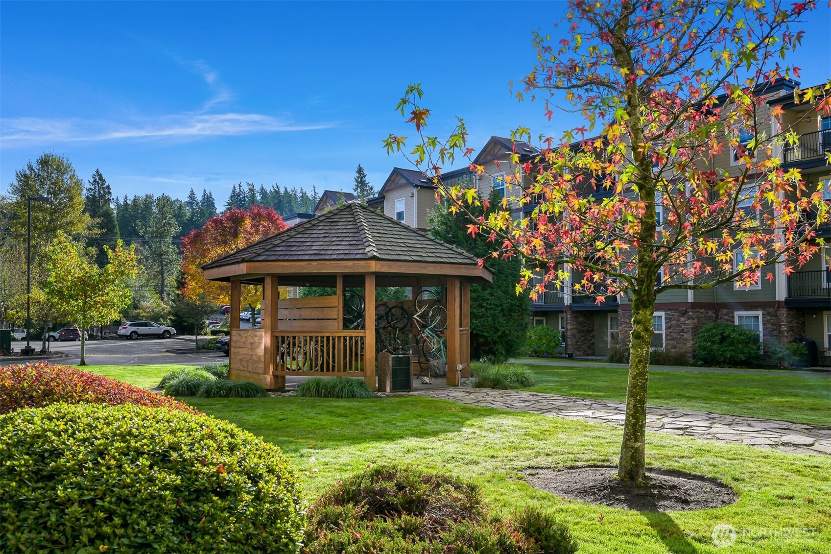 690 32nd Street, Unit 408 Bellingham, WA 98225 - Photo 22 of 26