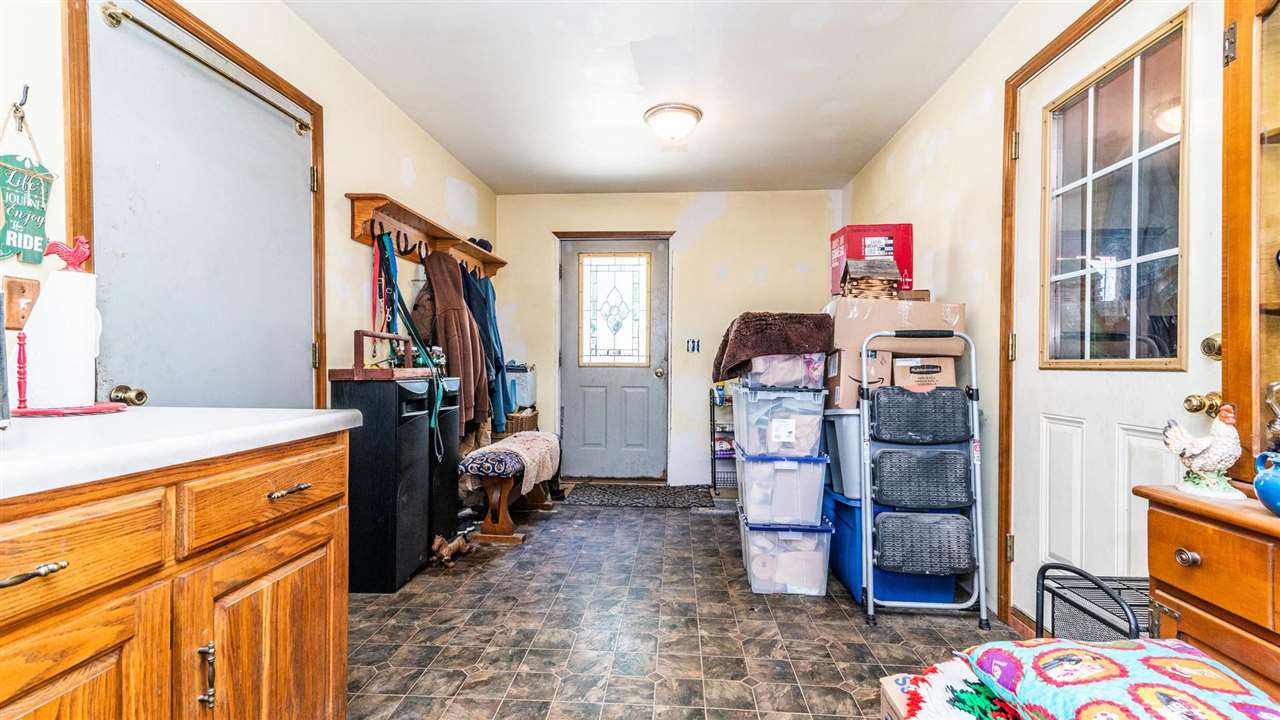 5657 Greenwood Road Avoca, MI 48006 - Photo 57 of 67 50084391-56.JPG