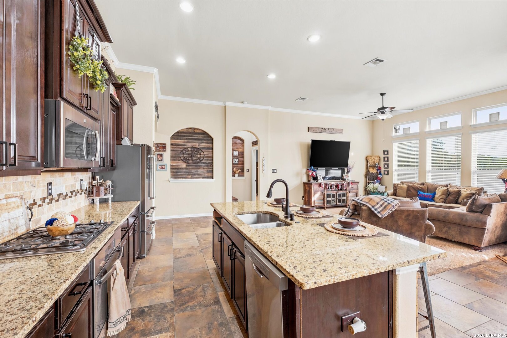 10201 Sparkle Point Schertz, TX 78154 - Photo 13 of 30