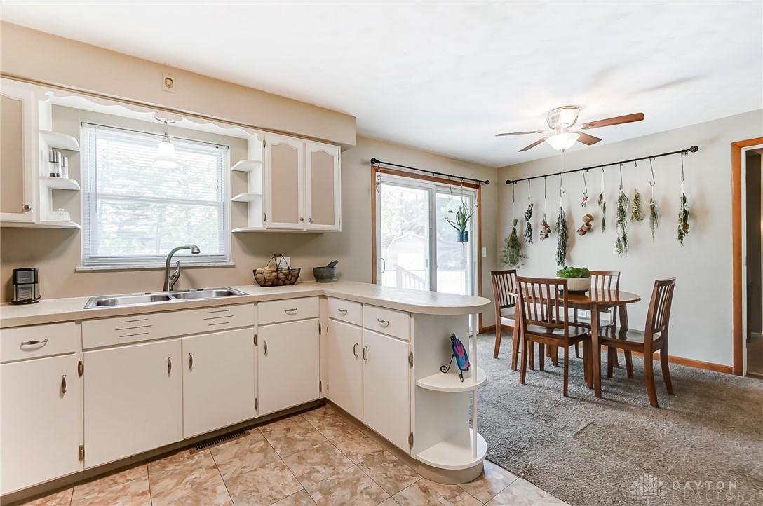 5909 Dayton Springfield Road Springfield, OH 45502 - Photo 17 of 56 Gallery Image 17