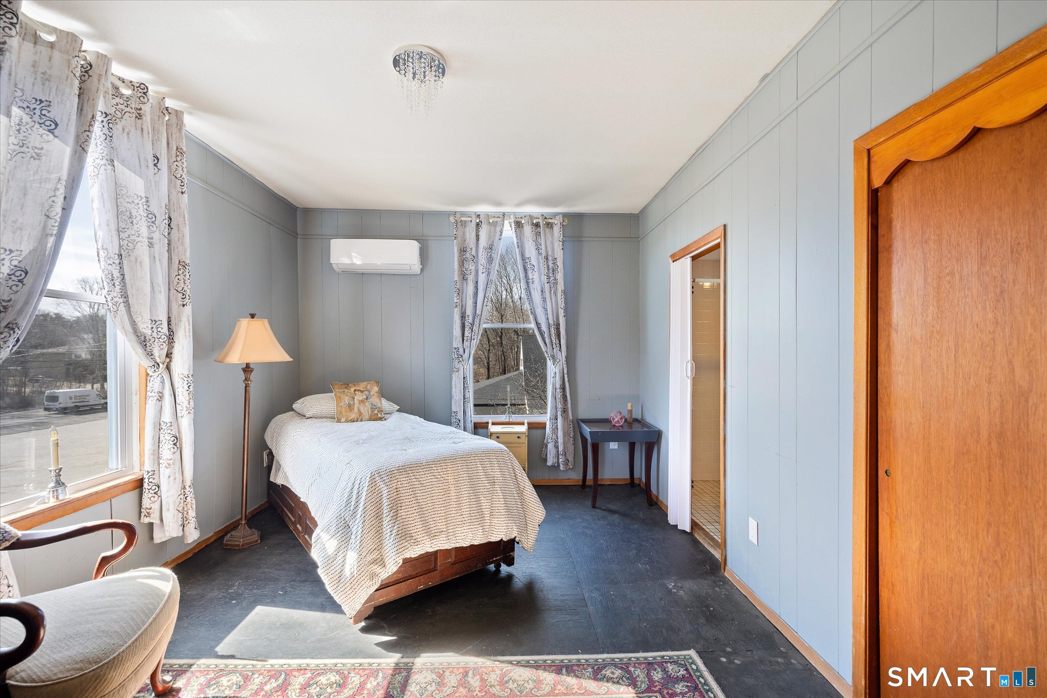 350 Hartford Pike Killingly, CT 06241 - Photo 14 of 32 a bedroom with a bed and a window