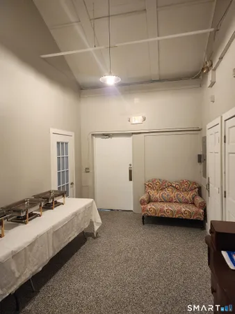 $895,000 | 350 Hartford Pike, Killingly, CT 06241