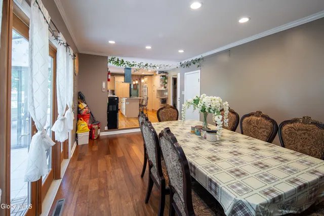 $439,000 | 51 Aspen Circle, Albany, NY 12208