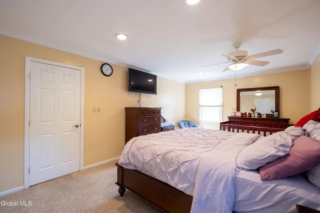 $439,000 | 51 Aspen Circle, Albany, NY 12208