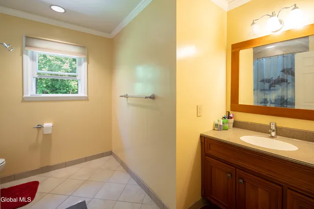 $439,000 | 51 Aspen Circle, Albany, NY 12208