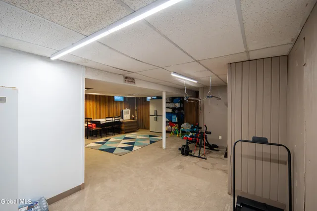 $439,000 | 51 Aspen Circle, Albany, NY 12208