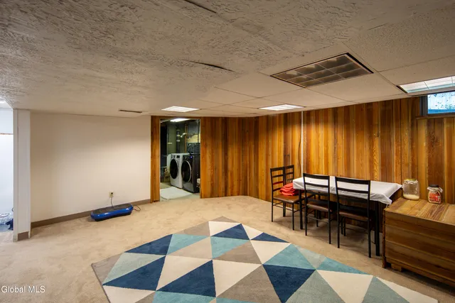 $439,000 | 51 Aspen Circle, Albany, NY 12208