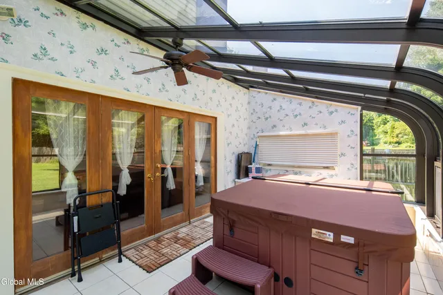 $439,000 | 51 Aspen Circle, Albany, NY 12208