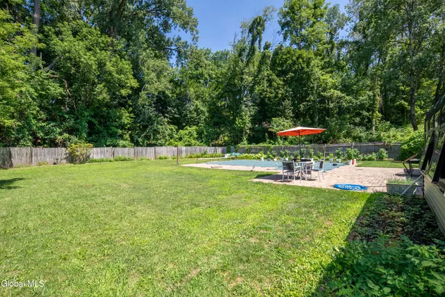 $439,000 | 51 Aspen Circle, Albany, NY 12208