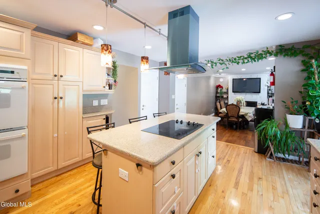 $439,000 | 51 Aspen Circle, Albany, NY 12208