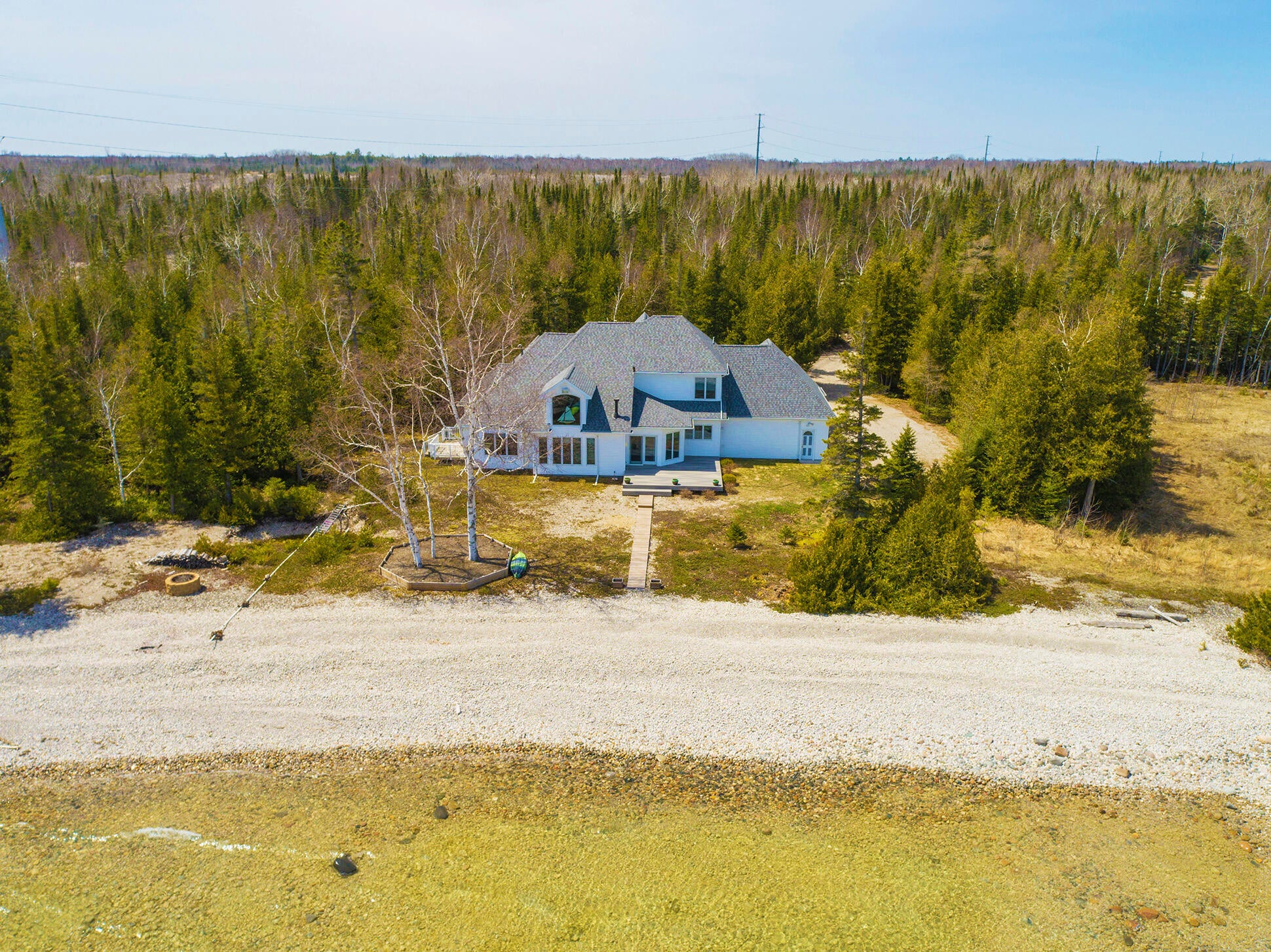 7933 Albany Point Road Presque Isle, MI 49777 - Photo 16 of 129 Gallery Image 16