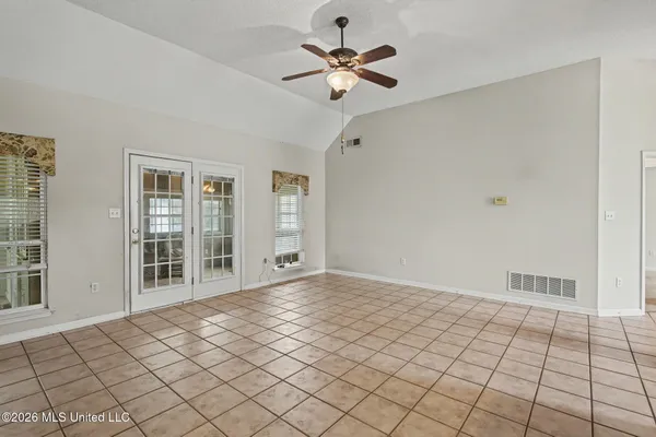 $290,000 | 1699 School Street, Tunica, MS 38676