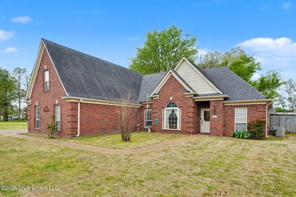 $290,000 | 1699 School Street, Tunica, MS 38676