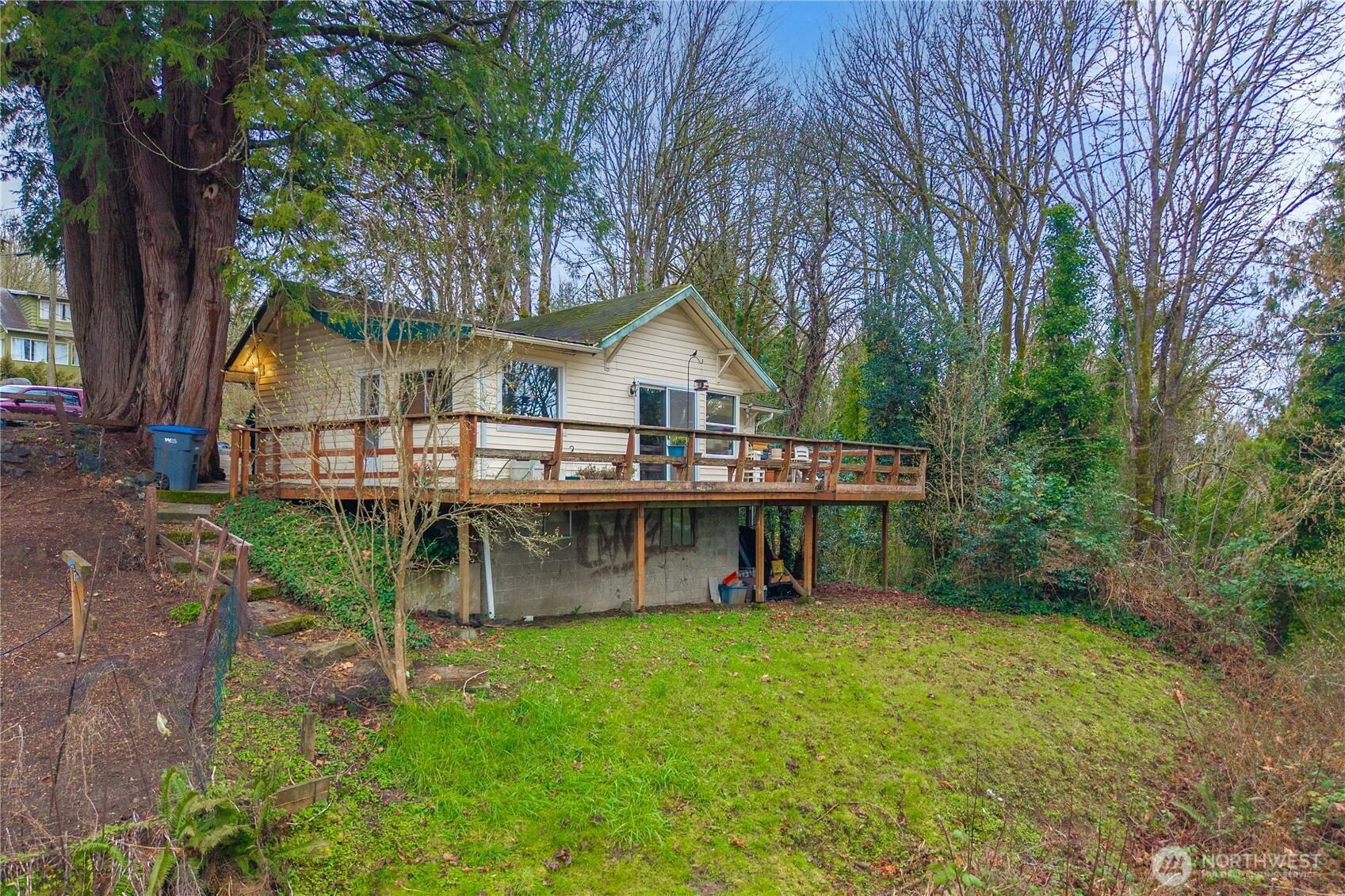 511 Division Street Port Orchard, WA 98366 - Photo 1 of 32