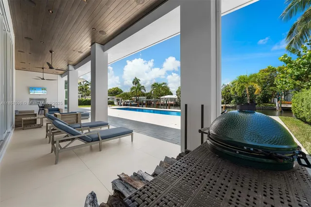 $5,440,000 | 2815 Northeast 26th Place, Fort Lauderdale, FL 33306