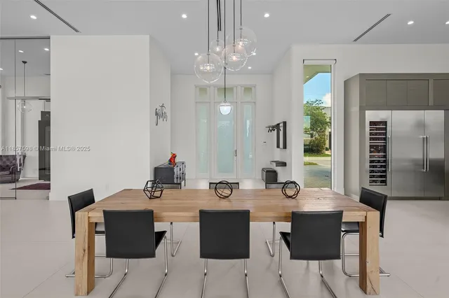 $5,440,000 | 2815 Northeast 26th Place, Fort Lauderdale, FL 33306